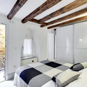 Appartement Cozy Up To 4 In Biennale Giardini By Bricola, Venise