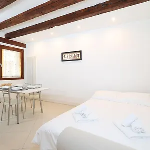 Appartement Bricola Biennale, Venise
